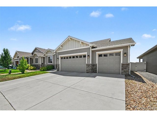 1833 Castle Hill Dr, Windsor, CO 80550