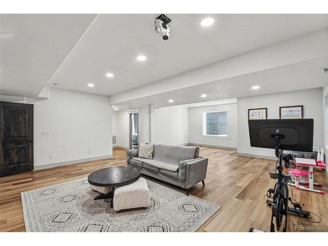 1833 Castle Hill Dr, Windsor, CO 80550