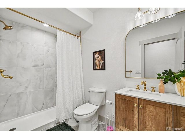 1833 Castle Hill Dr, Windsor, CO 80550