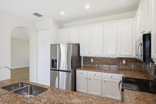 8895 CHESTNUT RIDGE Way, Boynton Beach, FL 33473