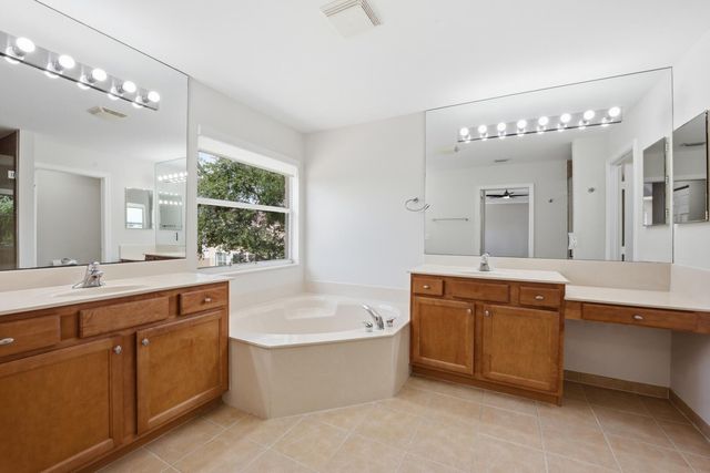 8895 CHESTNUT RIDGE Way, Boynton Beach, FL 33473