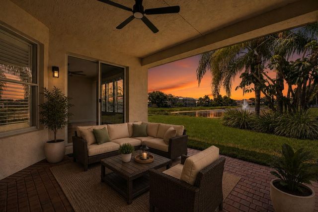 8895 CHESTNUT RIDGE Way, Boynton Beach, FL 33473