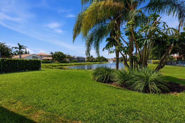 8895 CHESTNUT RIDGE Way, Boynton Beach, FL 33473