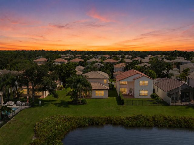 8895 CHESTNUT RIDGE Way, Boynton Beach, FL 33473