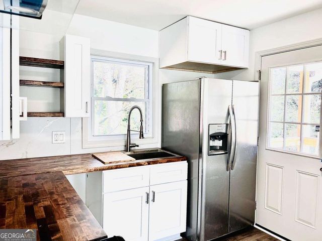 1122 Elaine Drive A, Forest Park, GA 30297