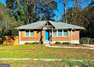 1122 Elaine Drive A, Forest Park, GA 30297
