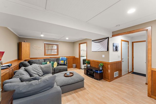 8921 W 125th Place, Cedar Lake, IN 46303