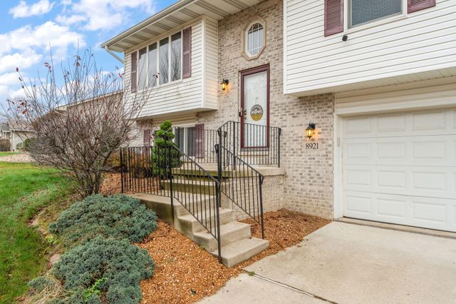 8921 W 125th Place, Cedar Lake, IN 46303