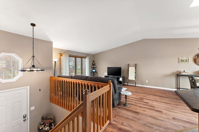 8921 W 125th Place, Cedar Lake, IN 46303