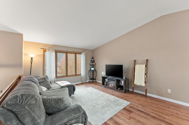 8921 W 125th Place, Cedar Lake, IN 46303