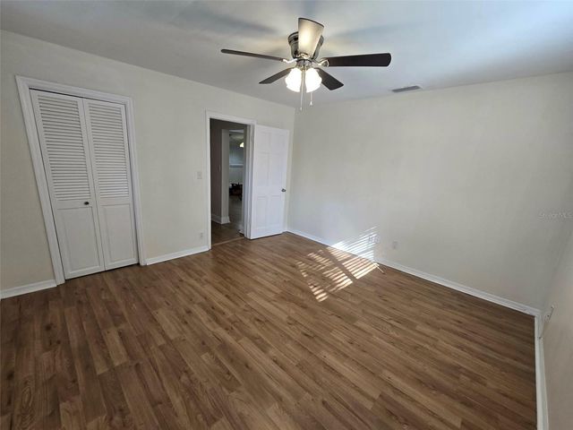 3301 W WOODLAWN AVENUE, Tampa, FL 33607