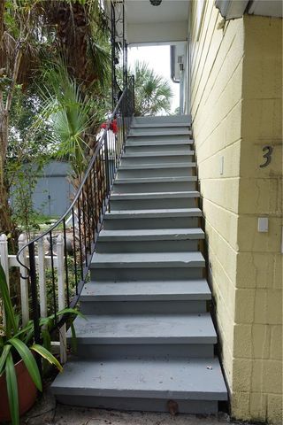 3301 W WOODLAWN AVENUE, Tampa, FL 33607