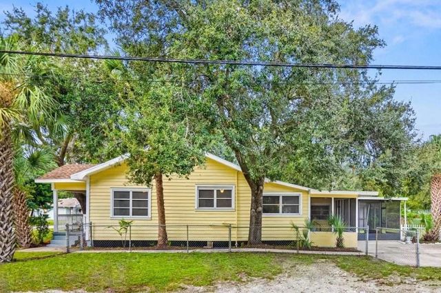 3301 W WOODLAWN AVENUE, Tampa, FL 33607