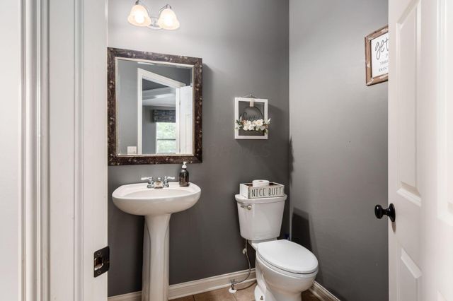 166 Split Log Pass, Delaware, OH 43015