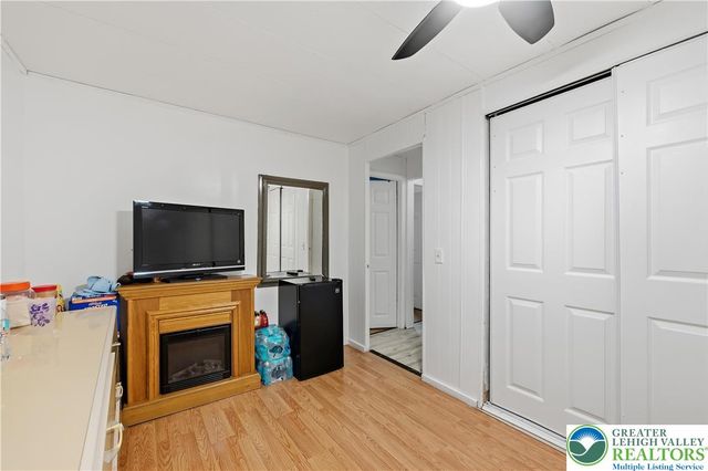 8743 turkey ridge Road, Upper Macungie Twp, PA 18031