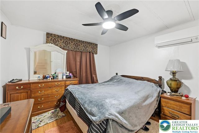8743 turkey ridge Road, Upper Macungie Twp, PA 18031