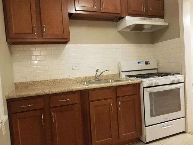 244 E 92nd Street, Chicago, IL 60619