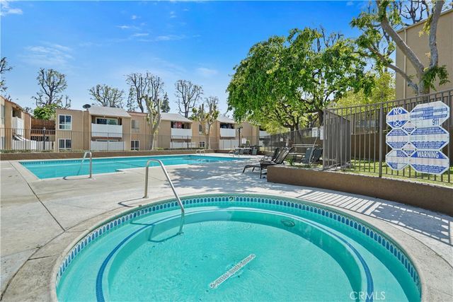 10331 Lindley 150, Porter Ranch, CA 91326