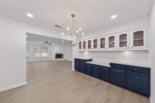 6 Quailwood Drive, Baytown, TX 77521