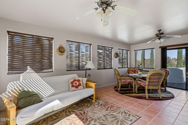 146 CRESTED PEAK Court, Santa Teresa, NM 88008