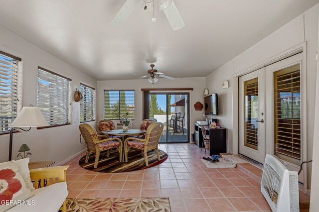 146 CRESTED PEAK Court, Santa Teresa, NM 88008