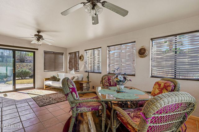 146 CRESTED PEAK Court, Santa Teresa, NM 88008