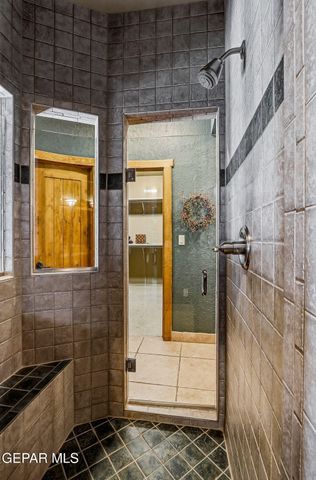 146 CRESTED PEAK Court, Santa Teresa, NM 88008