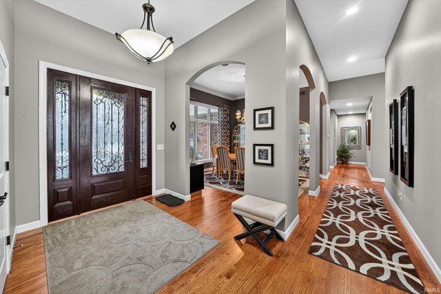 18335 Donegal Drive, South Bend, IN 46637