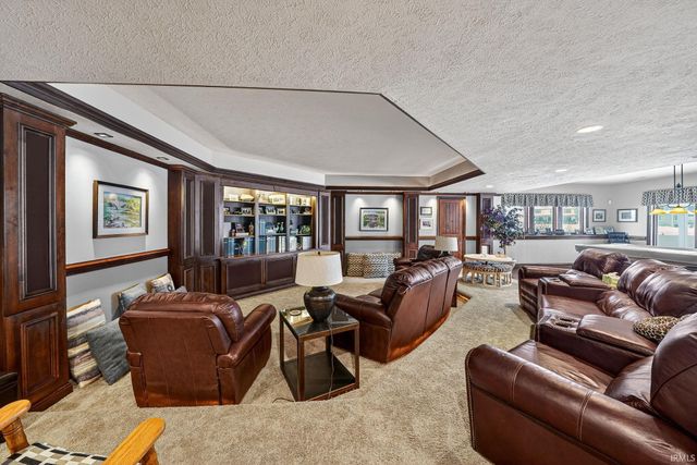 18335 Donegal Drive, South Bend, IN 46637