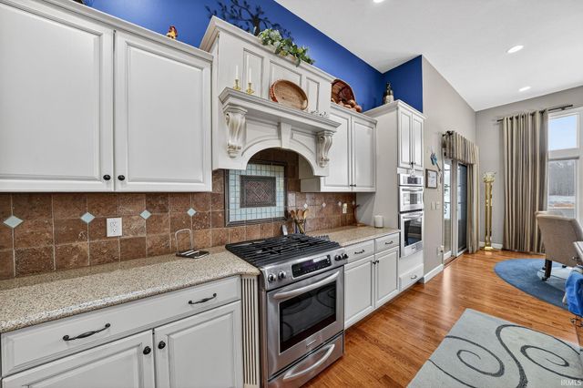 18335 Donegal Drive, South Bend, IN 46637