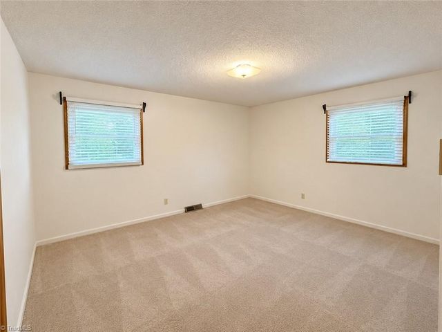1530 Norwich Road, Winston-salem, NC 27127