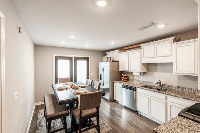 3408 Donerail Cir, Murfreesboro, TN 37128