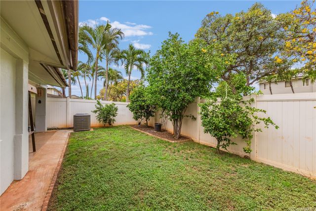 91-328 Kaukolu Way, Ewa Beach, HI 96706