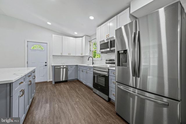 2816 BALLENGER CREEK PIKE, Frederick, MD 21703