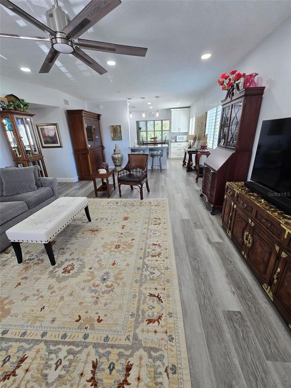 Image 3 of property listing at Address unavailable.