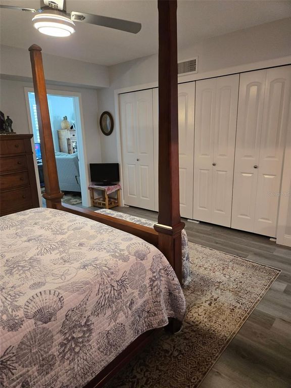 Image 21 of property listing at Address unavailable.