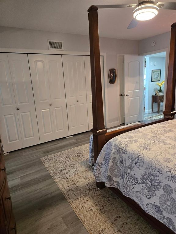 Image 22 of property listing at Address unavailable.