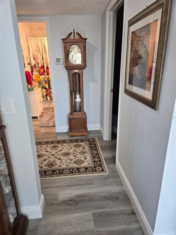 Image 28 of property listing at Address unavailable.