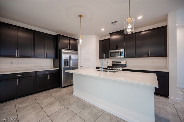 2848 Lindsey Springs Street, Las Vegas, NV 89142