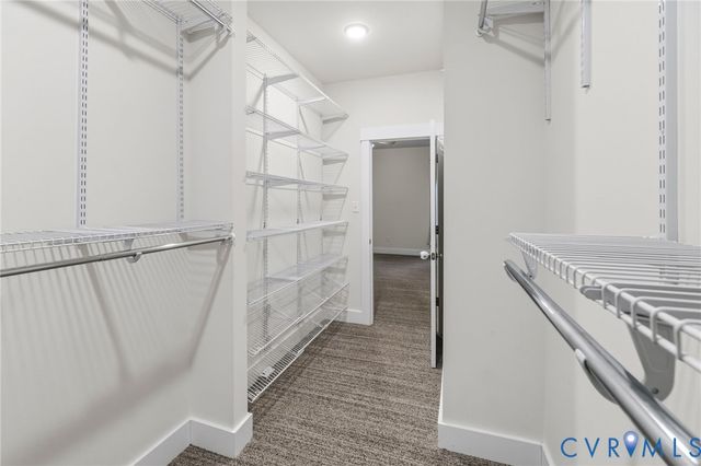 9319 Lavenham Ct, Midlothian, VA 23112