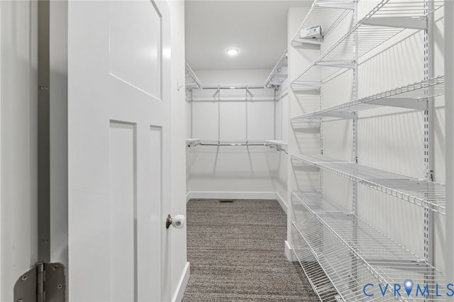 9319 Lavenham Ct, Midlothian, VA 23112