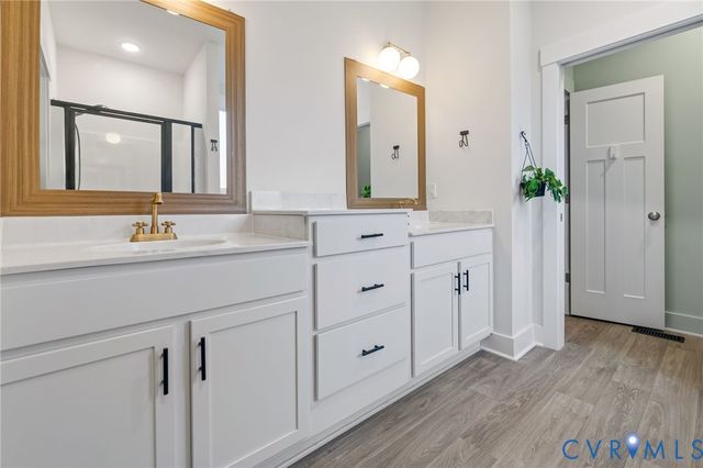 9319 Lavenham Ct, Midlothian, VA 23112