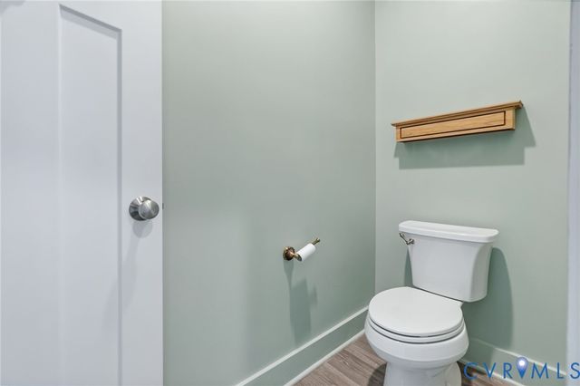 9319 Lavenham Ct, Midlothian, VA 23112