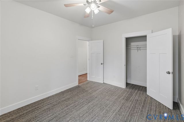 9319 Lavenham Ct, Midlothian, VA 23112