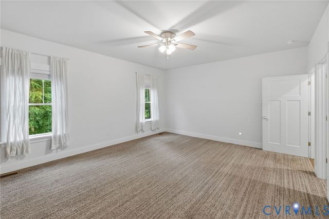 9319 Lavenham Ct, Midlothian, VA 23112