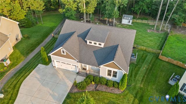 9319 Lavenham Ct, Midlothian, VA 23112