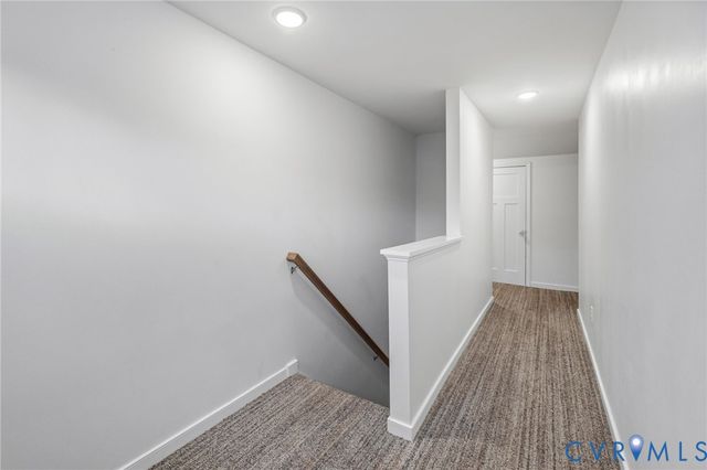 9319 Lavenham Ct, Midlothian, VA 23112