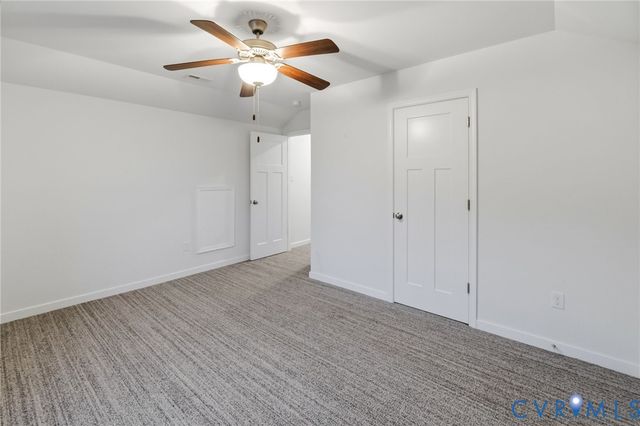 9319 Lavenham Ct, Midlothian, VA 23112