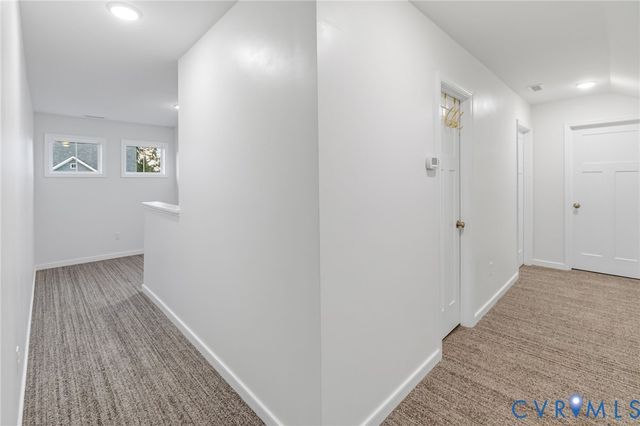 9319 Lavenham Ct, Midlothian, VA 23112