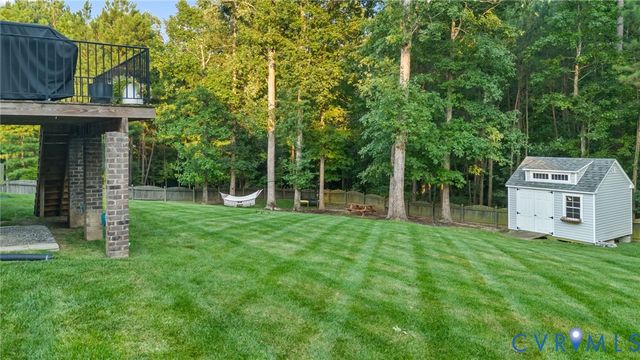 9319 Lavenham Ct, Midlothian, VA 23112